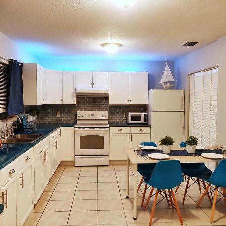 Manatee River Cottage In Historical Oldtown, Sleeps Up To 7 People Palmetto Экстерьер фото