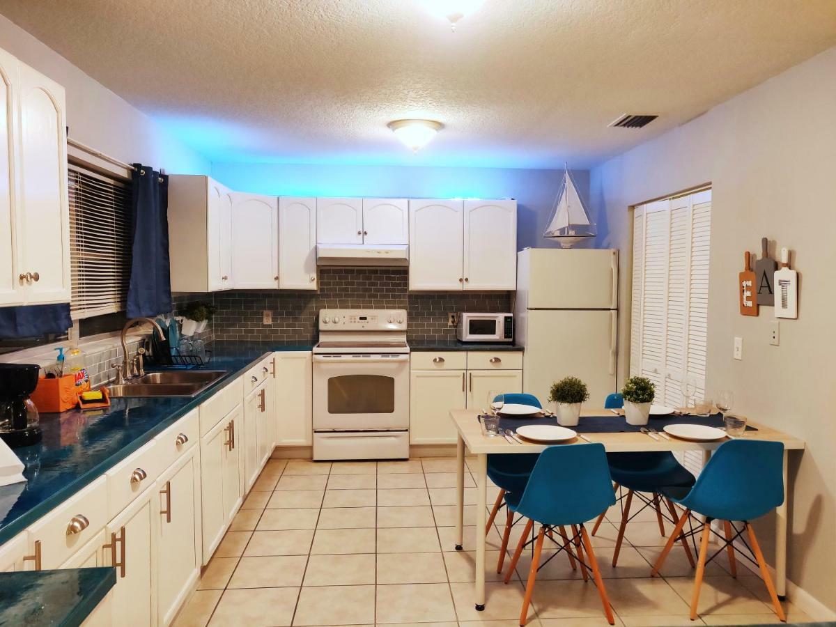 Manatee River Cottage In Historical Oldtown, Sleeps Up To 7 People Palmetto Экстерьер фото